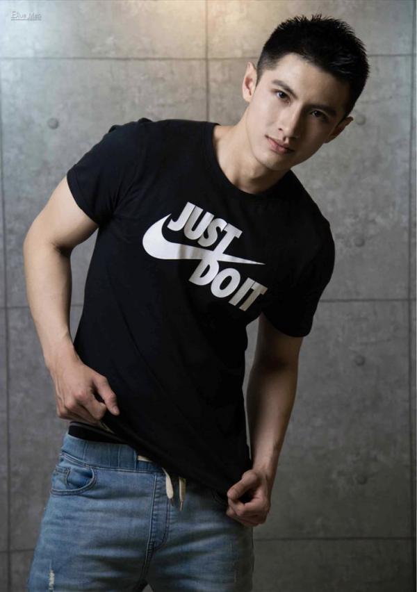 VIRILE-No.02-ebook--bts-video